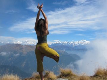 Осознайте свое Высшее Я вместе с практикой Гималайской йоги: особенности и видео-уроки