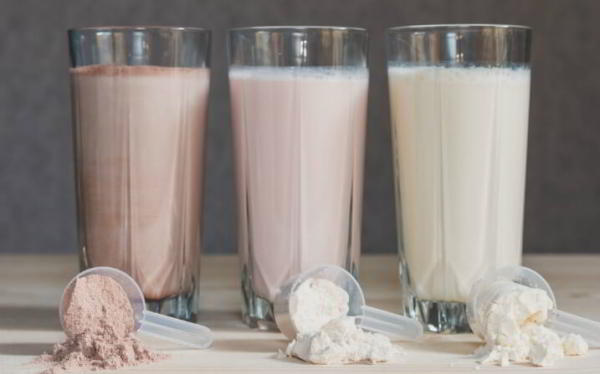 Что такое сывороточный протеин и как его принимать