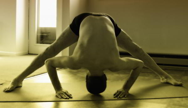 Асаны для шеи. Упражнения от боли в шее