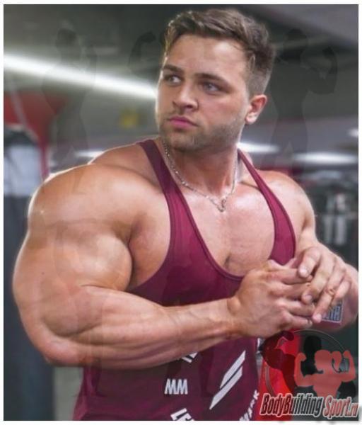 Kак накачать мощные грудные