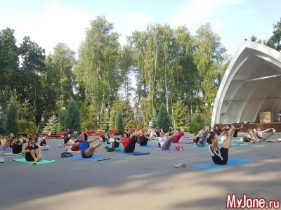 Скручивания из положения &laquo;сидя&raquo;