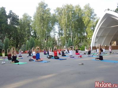 Скручивания из положения &laquo;сидя&raquo;