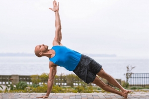 Практика йоги для начинающих для похудения в домашних условиях за 15 минут: быстро и эффективно! Практика йоги для начинающих для похудения в домашних условиях за 15 минут: быстро и эффективно!