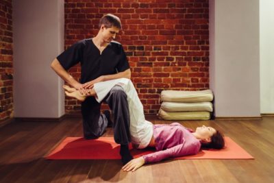 Мягкое и эффективное лечение заболеваний с помощью йогатерапии